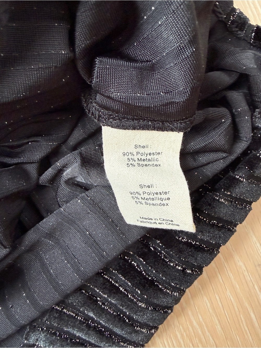L'AGENCE Laurent Black Velvet Burnout Stripe Blouse size Medium New without tag - Picture 8 of 9